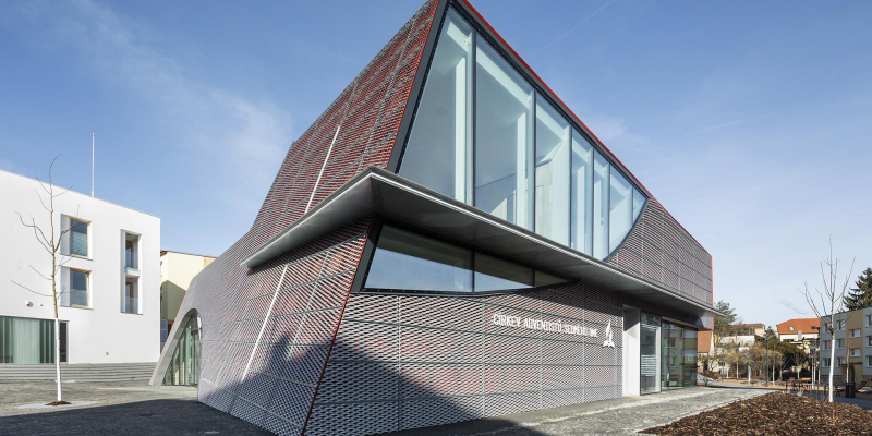 V Sedlčanech se nachází nové univerzální Společenské centrum 